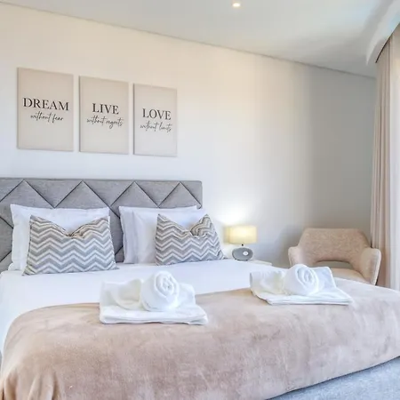 Sol Apartment, A In Madeira Apartment *